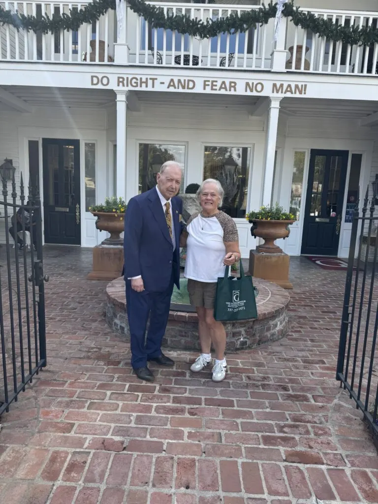 Glenn Armentor with a Thanksgiving Grocery Giveaway winner